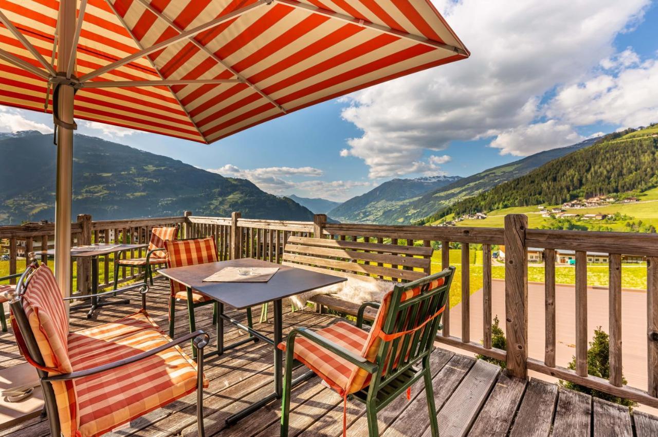 Alpen Wohlfuehlhotel Doerflwirt 海因岑贝格 外观 照片