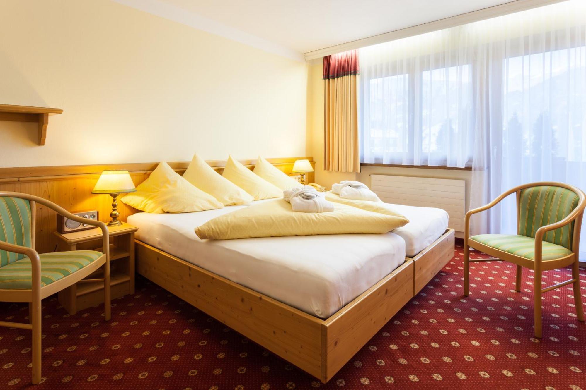 Alpen Wohlfuehlhotel Doerflwirt 海因岑贝格 外观 照片