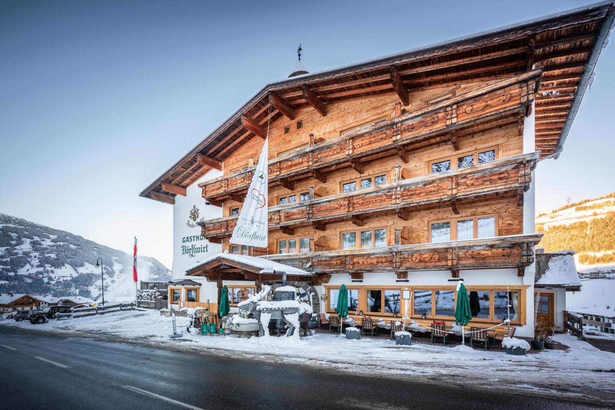 Alpen Wohlfuehlhotel Doerflwirt 海因岑贝格 外观 照片