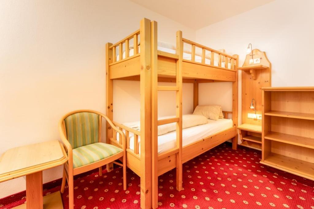 Alpen Wohlfuehlhotel Doerflwirt 海因岑贝格 外观 照片