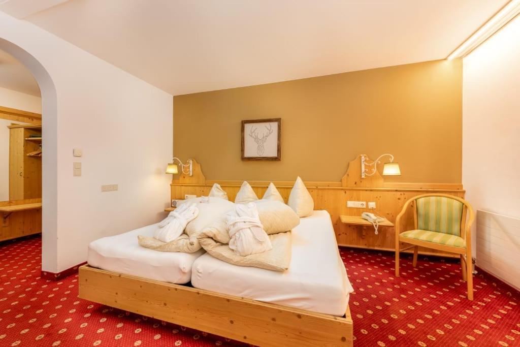 Alpen Wohlfuehlhotel Doerflwirt 海因岑贝格 外观 照片