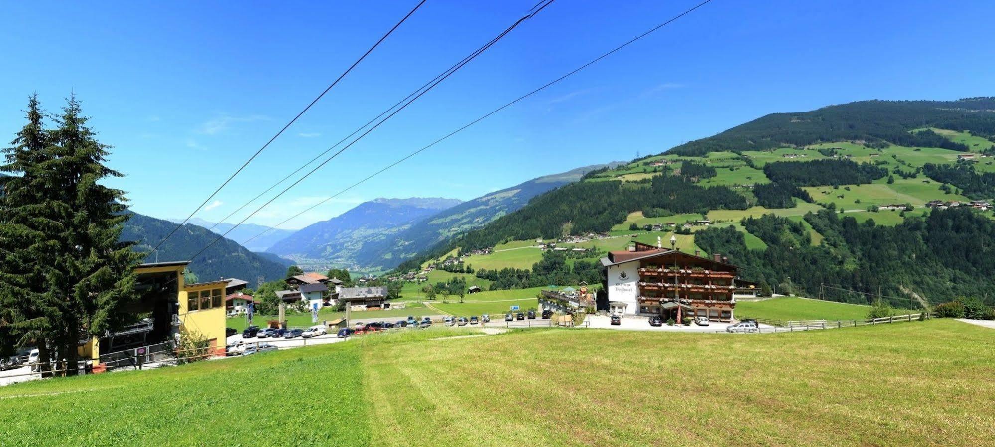 Alpen Wohlfuehlhotel Doerflwirt 海因岑贝格 外观 照片