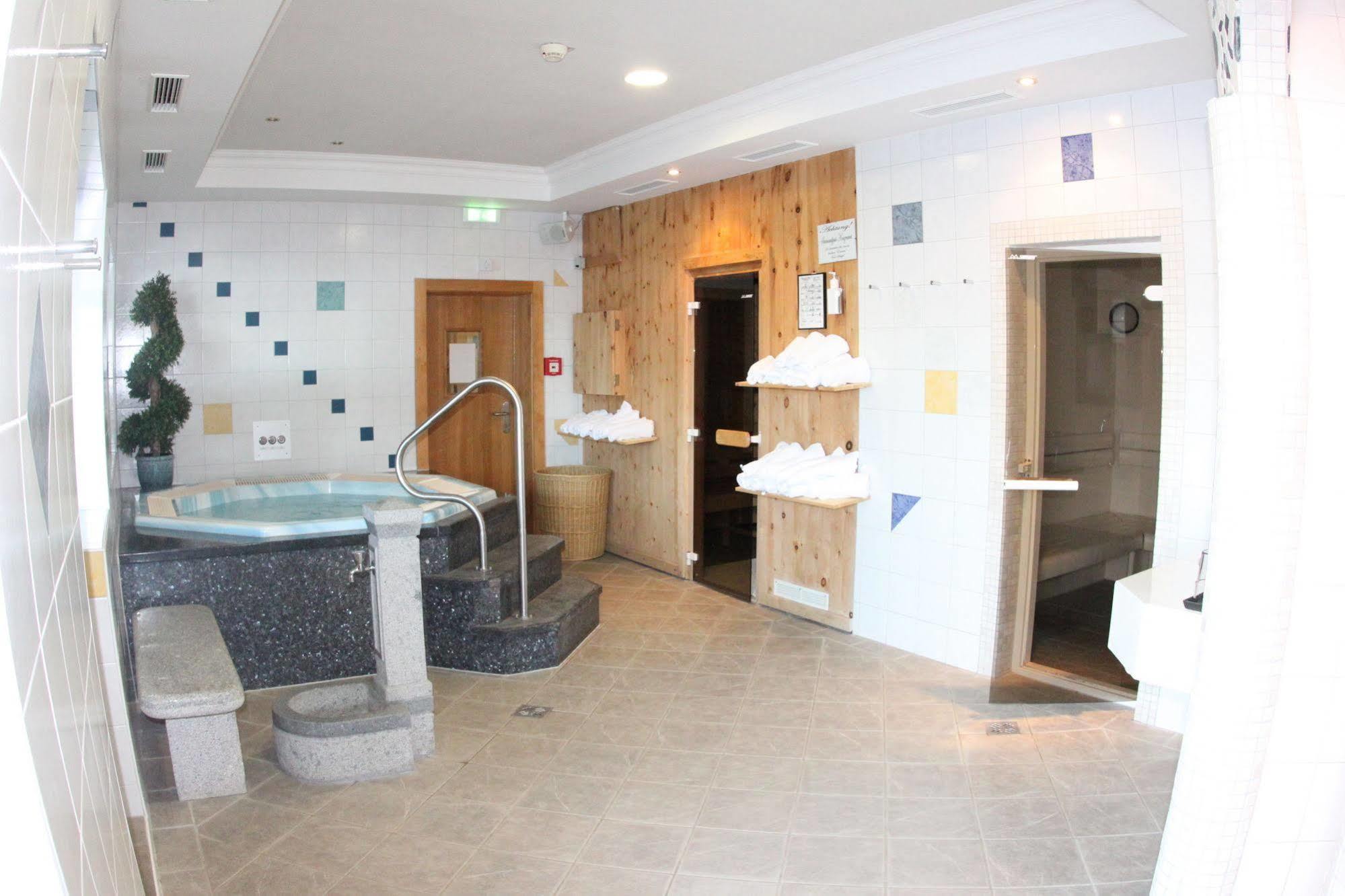 Alpen Wohlfuehlhotel Doerflwirt 海因岑贝格 外观 照片